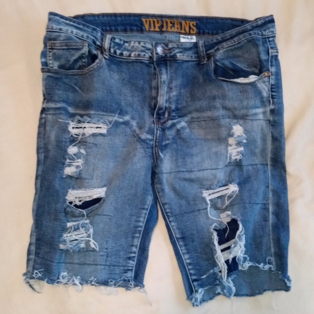 🏈 VIP torn and tattered shorts 🏈